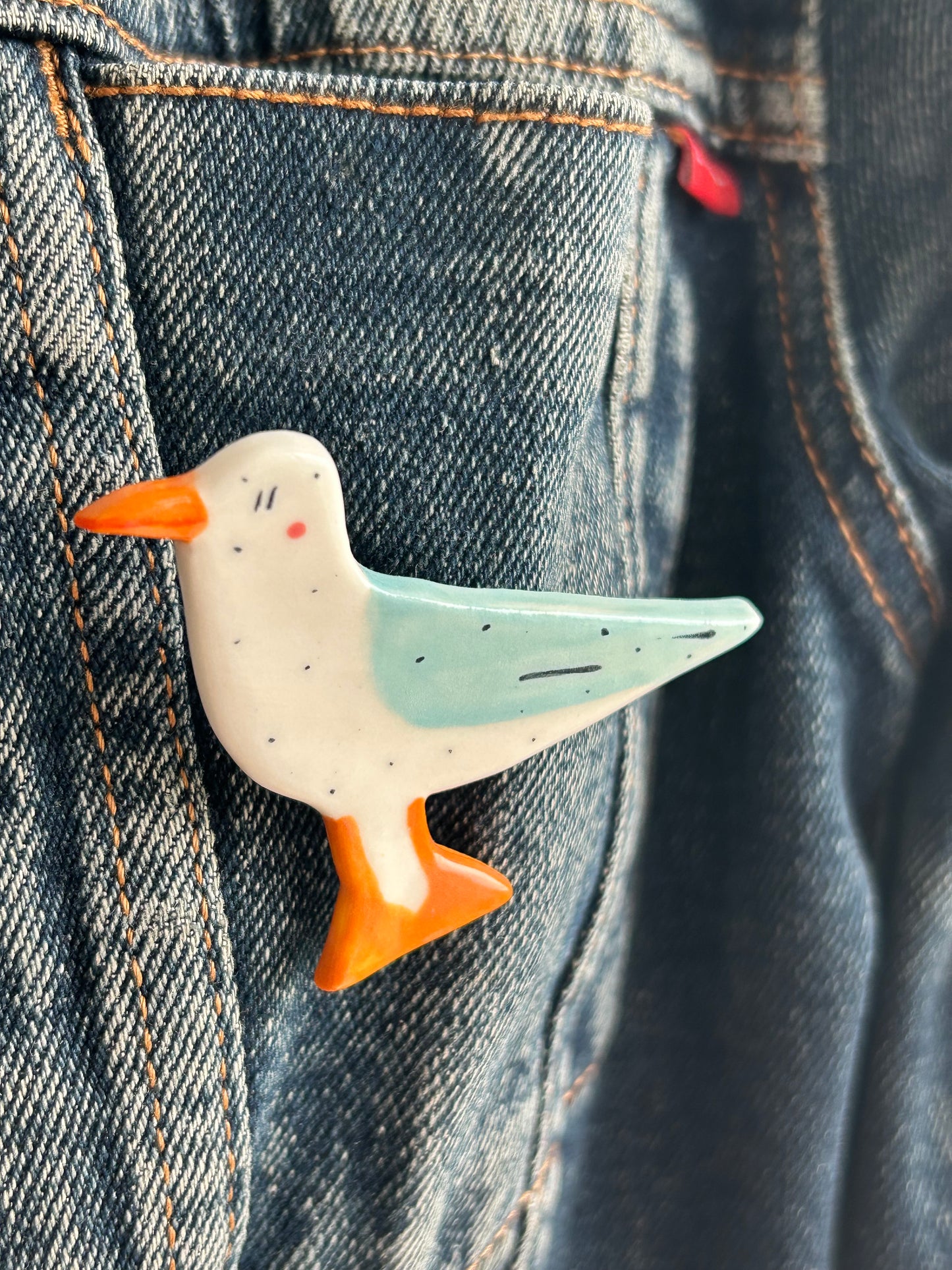 Seagull Ceramic Brooch/pin/button/badge.Ceramic/Porcelain.Animal jewellery.Handmade in Wales ,Uk