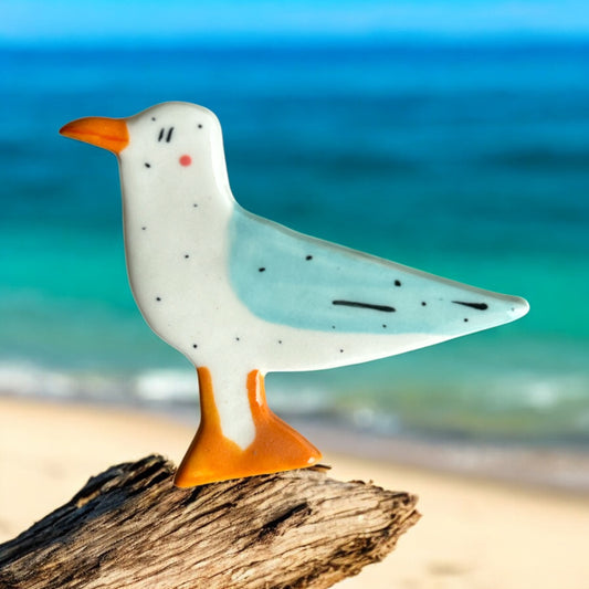 Seagull Ceramic Brooch/pin/button/badge.Ceramic/Porcelain.Animal jewellery.Handmade in Wales ,Uk